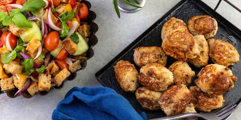 Kycking- och ricottabullar med Panzanella
